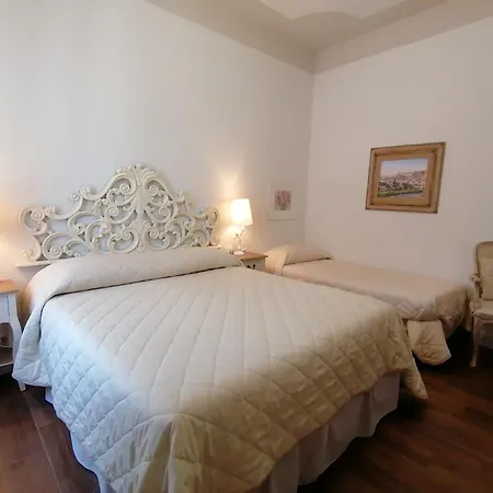 L'angolo Di - The Corner Apartment Florence