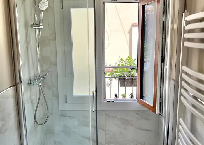 L'angolo Di - The Corner Apartamento Florença