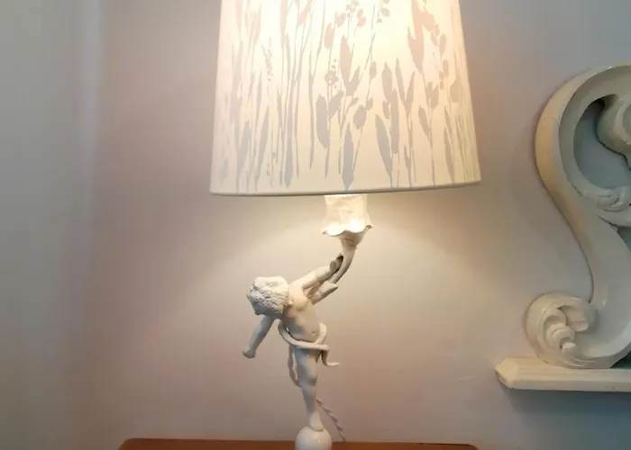 L'angolo Di - The Corner *
